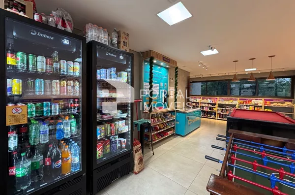 Sala de Jogos / Mini Mercado