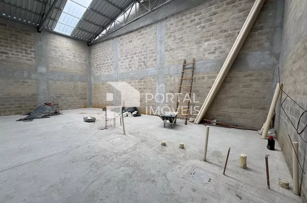 Galpão para aluguel com 400m², Bom Jardim - Ipatinga/MG