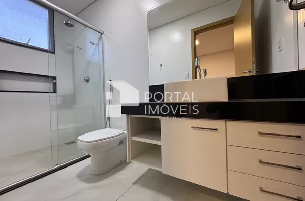 Banheiro/Suíte 2