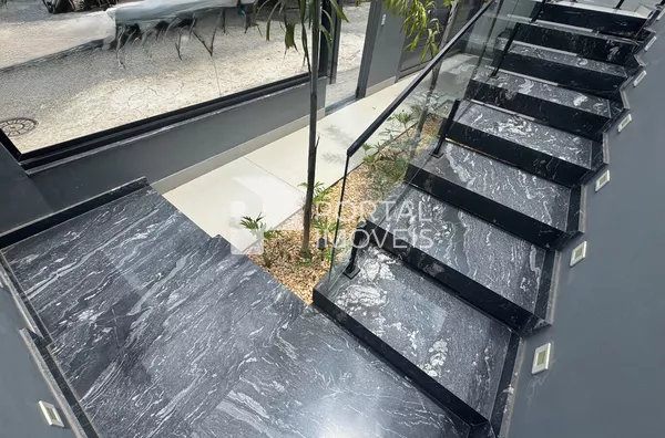 Casa para venda, 3 quartos, 2 suítes, 2 vagas, Bom Retiro - Ipatinga/MG