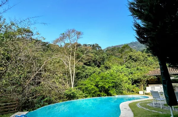 Casa a venda em Condominio, Araras