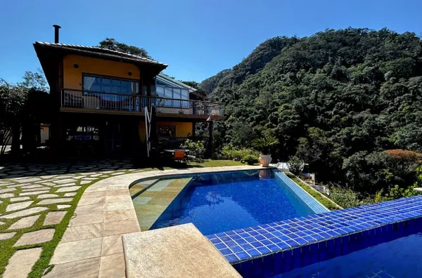 Casa em condomínio para venda, 6 quarto(s),  Itaipava, Petrópolis