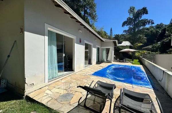 Casa em condomínio para venda, 3 quarto(s),  Quarteirão Italiano, Petrópolis