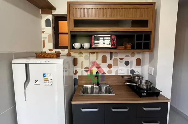 Studio para aluguel em residência familiar,  Jardim Bonfiglioli, São Paulo