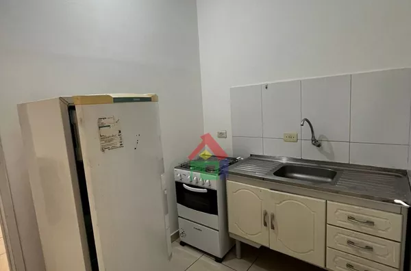 Kitnet a 2 minutos do portão de pedestres da USP,  Jardim Rizzo, São Paulo