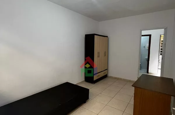 Kitnet a 2 minutos do portão de pedestres da USP,  Jardim Rizzo, São Paulo