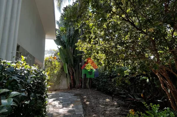 Casa de alto padrão para aluguel com 3 dorms (1 suíte master),  Butantã, São Paulo