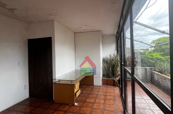 Sobrado para venda com 4 dorms (1 suíte),  Conjunto Residencial Butantã, São Paulo