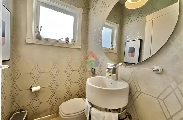 Casa para venda com 4 suítes, Vila Santo Antônio, Cotia