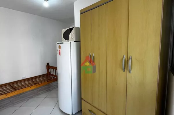 Kitinet a 2 minutos do portão da USP,  Vila Gomes, São Paulo