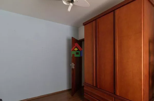 Sobrado para venda com 3 quartos e 3 banheiros,  Jardim Tiradentes, São Paulo