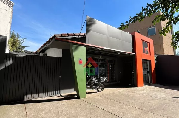 Casa para venda próximo ao metrô butantã,  Butantã, São Paulo