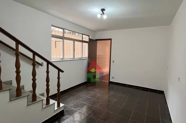 Sobrado para aluguel com 3 dorms (1 suíte),  Vila Gomes, São Paulo