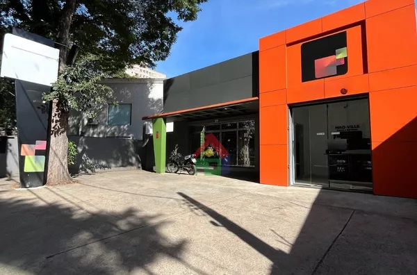 Casa para venda próximo ao metrô butantã,  Butantã, São Paulo