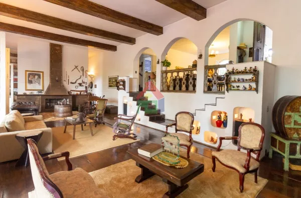 Casa estilo mineira para venda no Butantã,  Rolinópolis, São Paulo