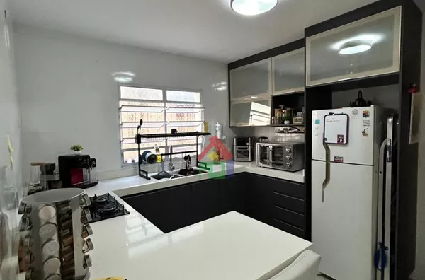 Sobrado para venda com 2 suítes,  Jardim Ester Yolanda, São Paulo