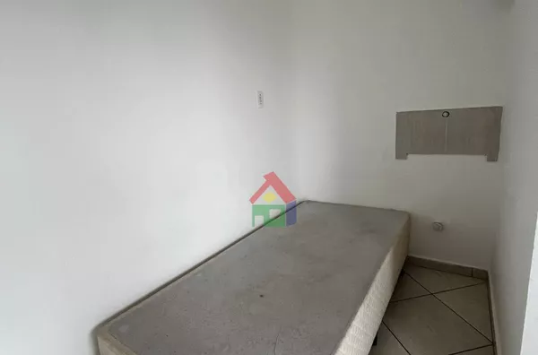 Kitinete para alugar próximo ao portão 3 da USP,  Vila Butantã, São Paulo