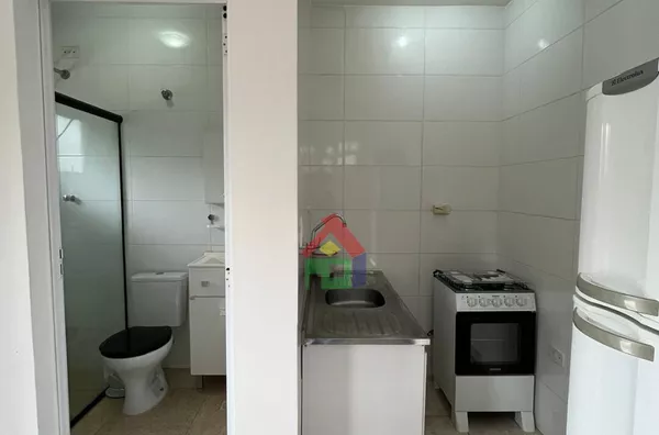 Kitnet com terraço individual,  Conjunto Residencial Butantã, São Paulo