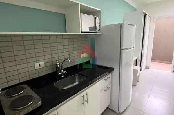 Kitnet a poucos passos da estação Vila Sônia, São Paulo