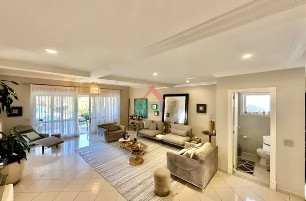 Casa para venda com 4 suítes, Vila Santo Antônio, Cotia