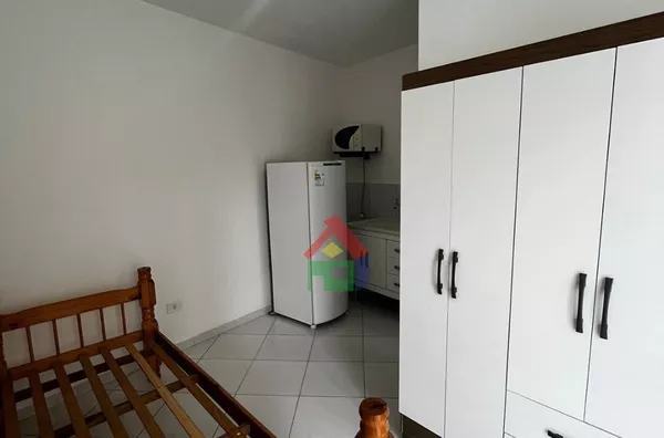 Kitnet próxima a portaria de pedestres mercadinho - USP,  Jardim Rizzo, São Paulo