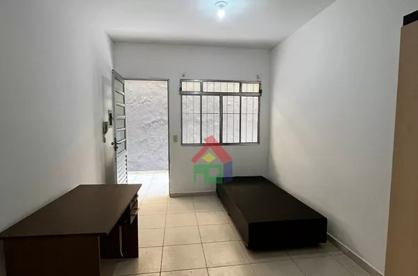 Kitnet a 2 minutos do portão de pedestres da USP,  Jardim Rizzo, São Paulo