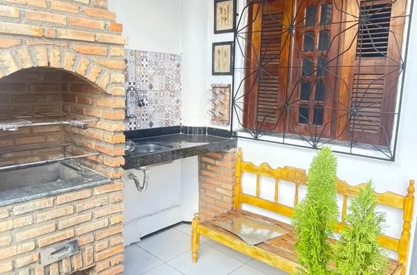 ALUGUE JÁ Casa com Piscina