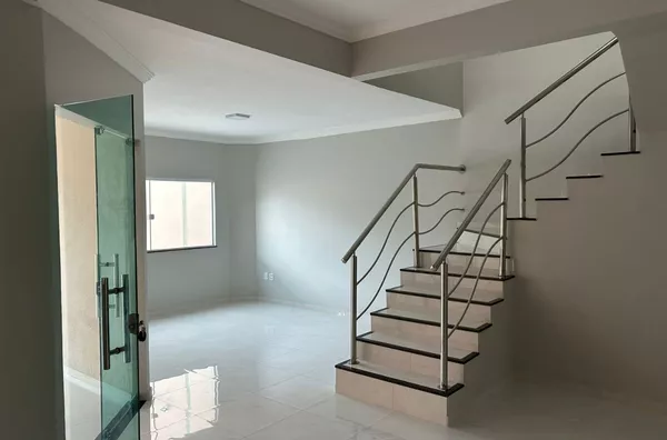 ALUGUE JÁ Casa TRIPLEX no Renato Parente - Foto 8