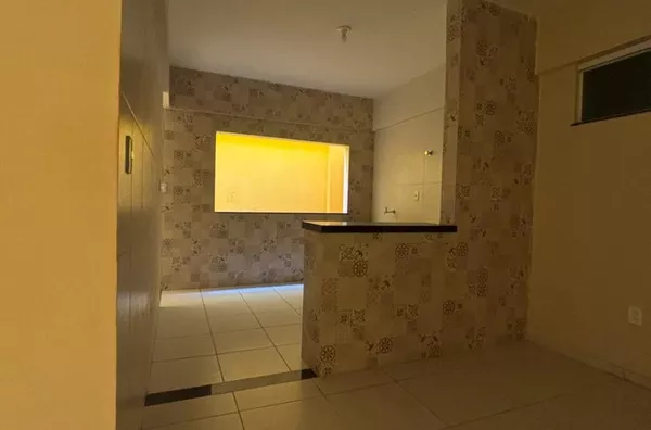 ALUGUE JÁ Apartamento c/ 3 quartos, varanda no Bairro Coração De Jesus, Sobral