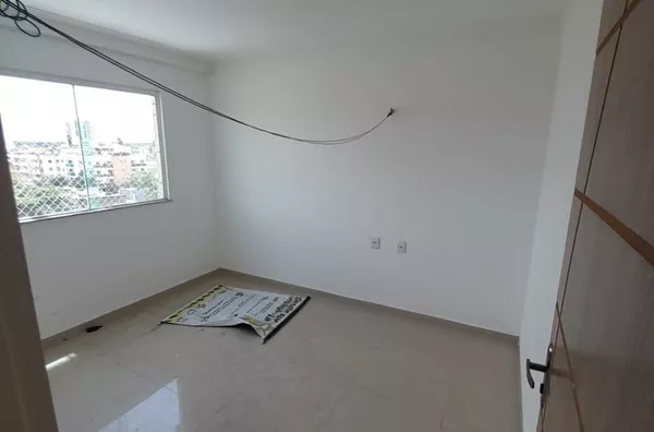 ALUGUE JÁ Apartamento nas Pedrinhas com 3 Quartos, elevador, portaria 24hs
