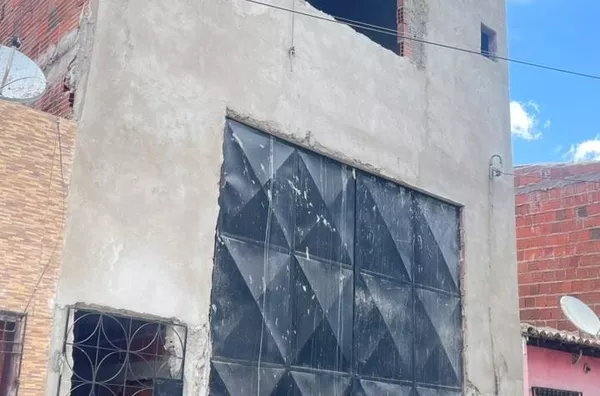 ALUGUE JÁ imóvel comercial com obra em acabamento