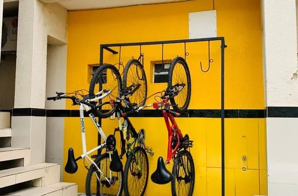 ALUGUE JÁ Kitinete / conjugados c/ 01 quarto(s), água, luz, internet, incluso, Coração de Jesus