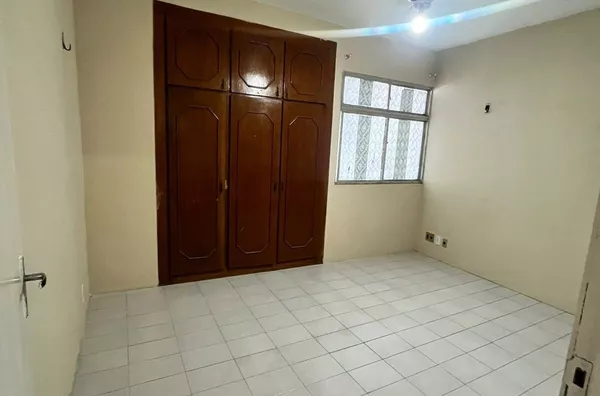 ALUGUE JÁ Apartamento no Centro com 3 quartos, próximo ao Banco do Brasil