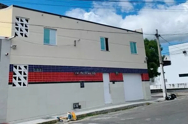 ALUGUE JÁ Kitinete / conjugados c/ 01 quarto(s), água, luz, internet, incluso, Coração de Jesus