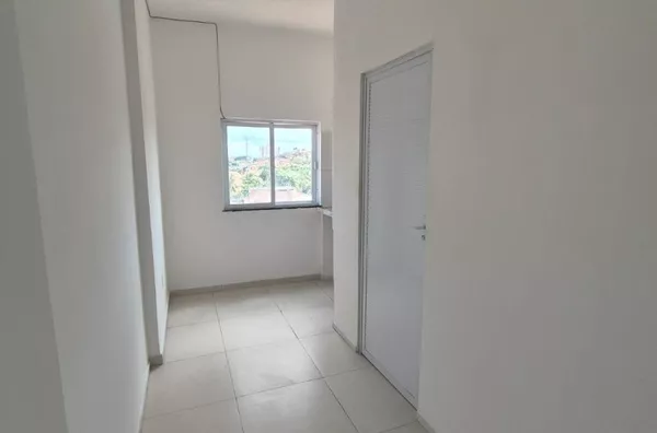ALUGUE JÁ Apartamento c/ 3 quartos, varanda no Bairro Coração De Jesus, Sobral - Foto 2
