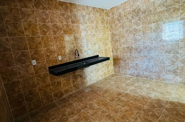 ALUGUE JÁ Casa Duplex 3 quartos, Campo dos Velhos