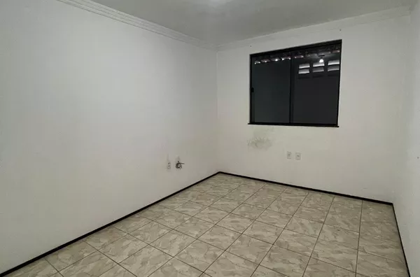 ALUGUE JÁ Casa altos para c/ 3 quarto(s), Centro, Sobral