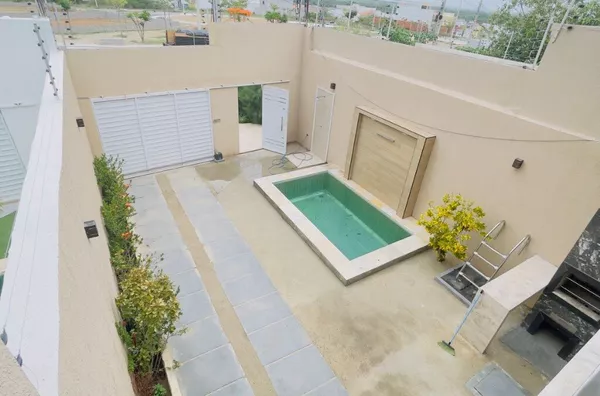 ALUGUE JÁ CASA DUPLEX C/ PISCINA BOA VIZINHANÇA II