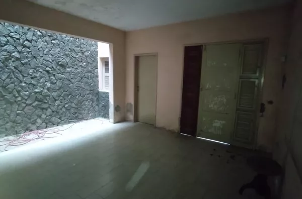 Casa para clinica, consultorio em região central