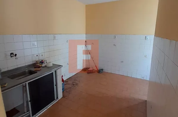 APTO. PRÓX. AO BECO DO COTOVELO Trv. Xerez Centro 