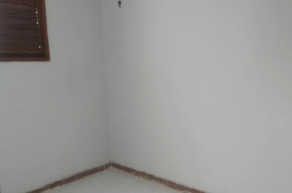 ALUGUE JÁ Apartamento com 2 quartos, 2 banheiro e portaria 24h no Centro