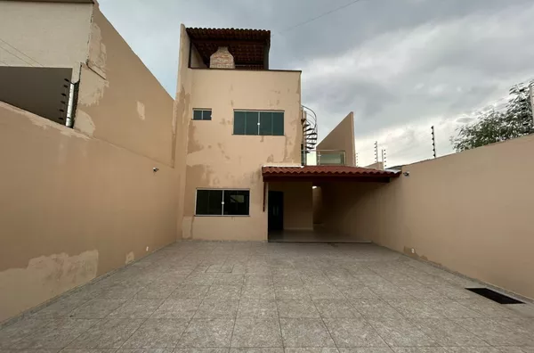 ALUGUE JÁ Casa TRIPLEX no Renato Parente - Foto 7