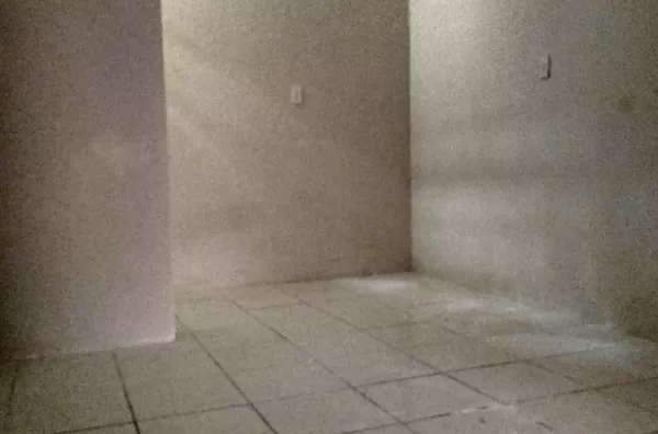 kitnete avenida Lucia saboia 