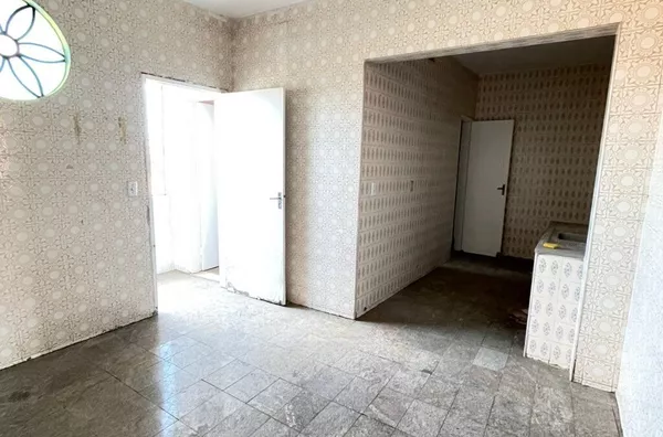 Apartamento com 03 Quartos próximo à Igreja do São Francisco