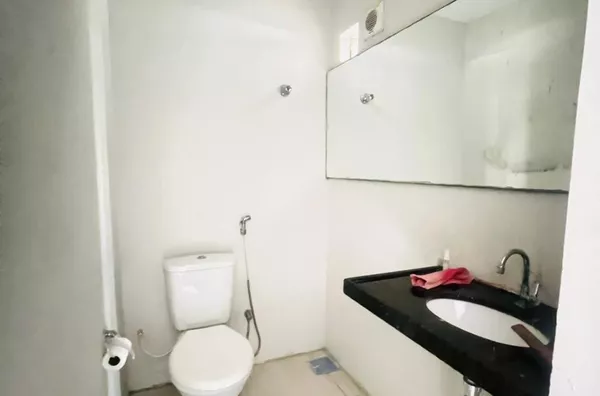 ALUGUE JÁ Ponto Comercial por trás do Teatro São João com 5,5m de frente por 8,7m fundos