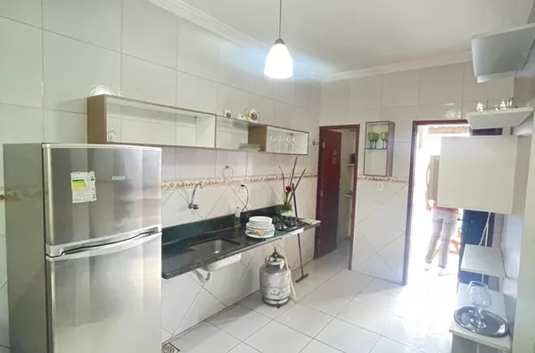 ALUGUE JÁ Casa com Piscina