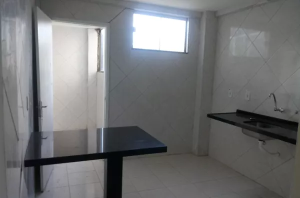 Apartamento com 4 Quartos no Campo dos Velhos