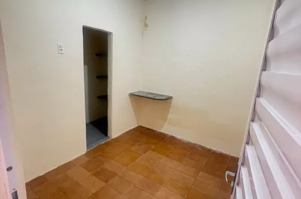 Alugue Já, Casa no Centro, Sobral