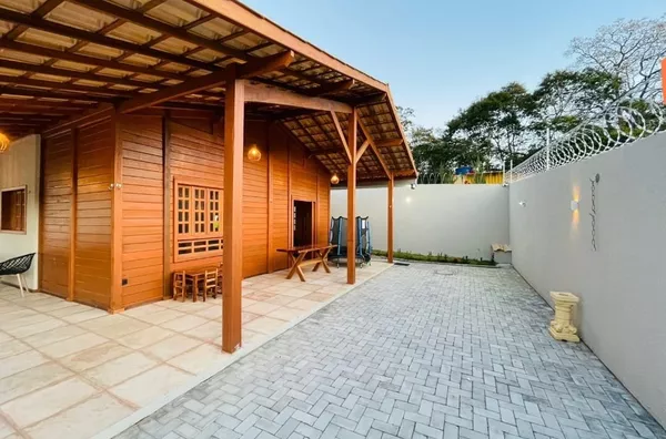 ALUGUE JÁ Casa de madeira em  Recife, Meruoca