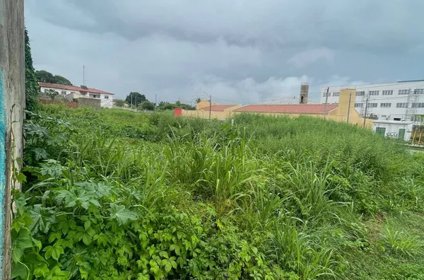 COMPRE JÁ TERRENO com 1600m2 na Cohab I